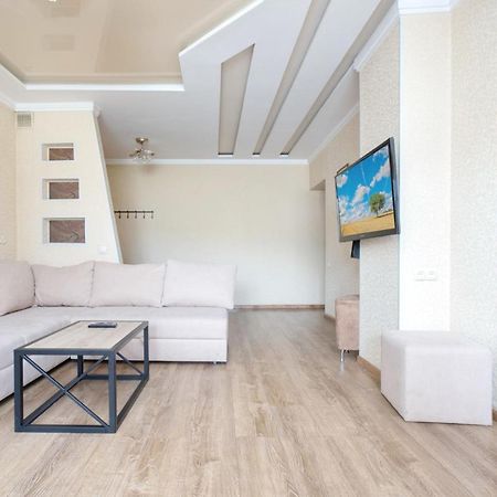 Stay Inn Apartments On 33 Sayat-Nova Avenue يريفان المظهر الخارجي الصورة