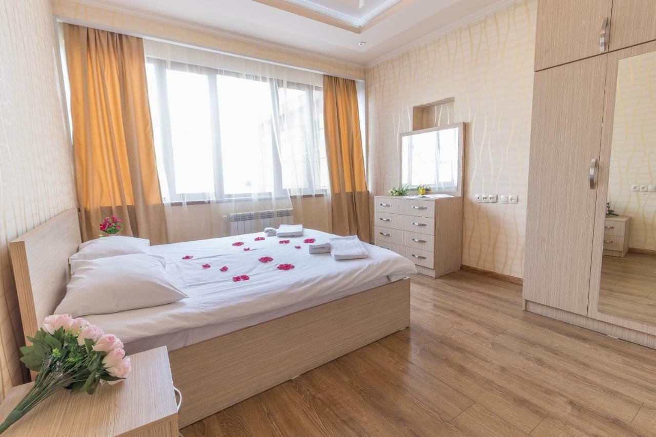 Stay Inn Apartments On 33 Sayat-Nova Avenue يريفان المظهر الخارجي الصورة