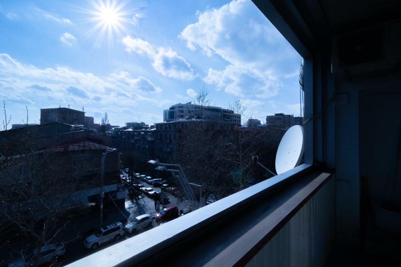 Stay Inn Apartments On 33 Sayat-Nova Avenue يريفان المظهر الخارجي الصورة