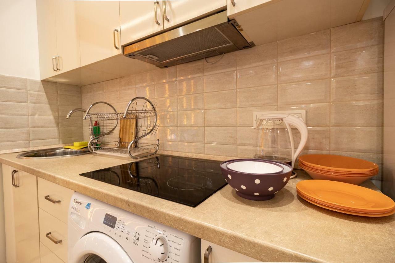 Stay Inn Apartments On 33 Sayat-Nova Avenue يريفان المظهر الخارجي الصورة