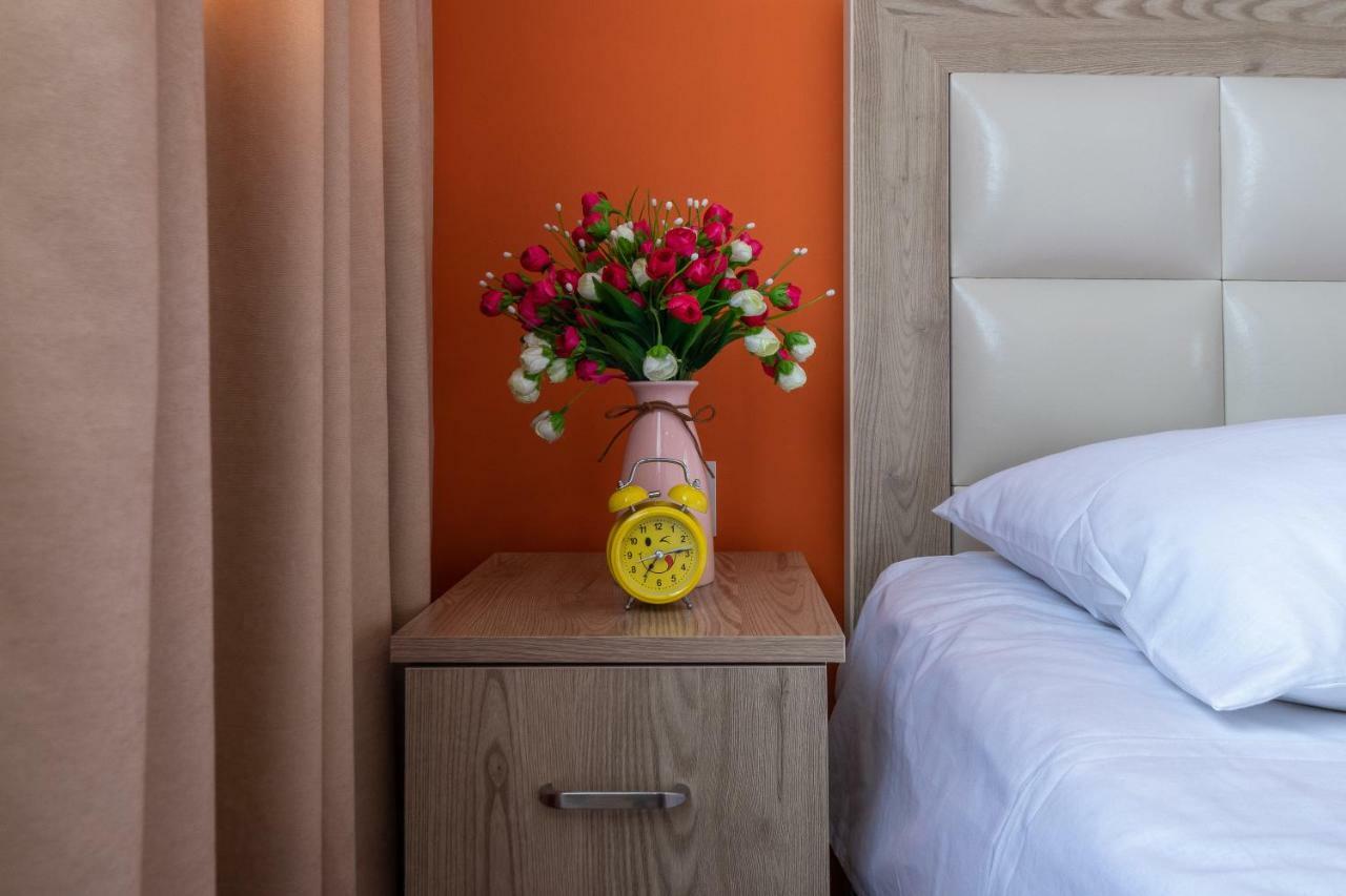 Stay Inn Apartments On 33 Sayat-Nova Avenue يريفان المظهر الخارجي الصورة