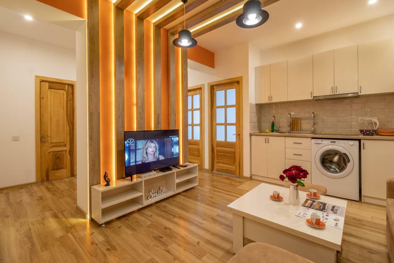 Stay Inn Apartments On 33 Sayat-Nova Avenue يريفان المظهر الخارجي الصورة