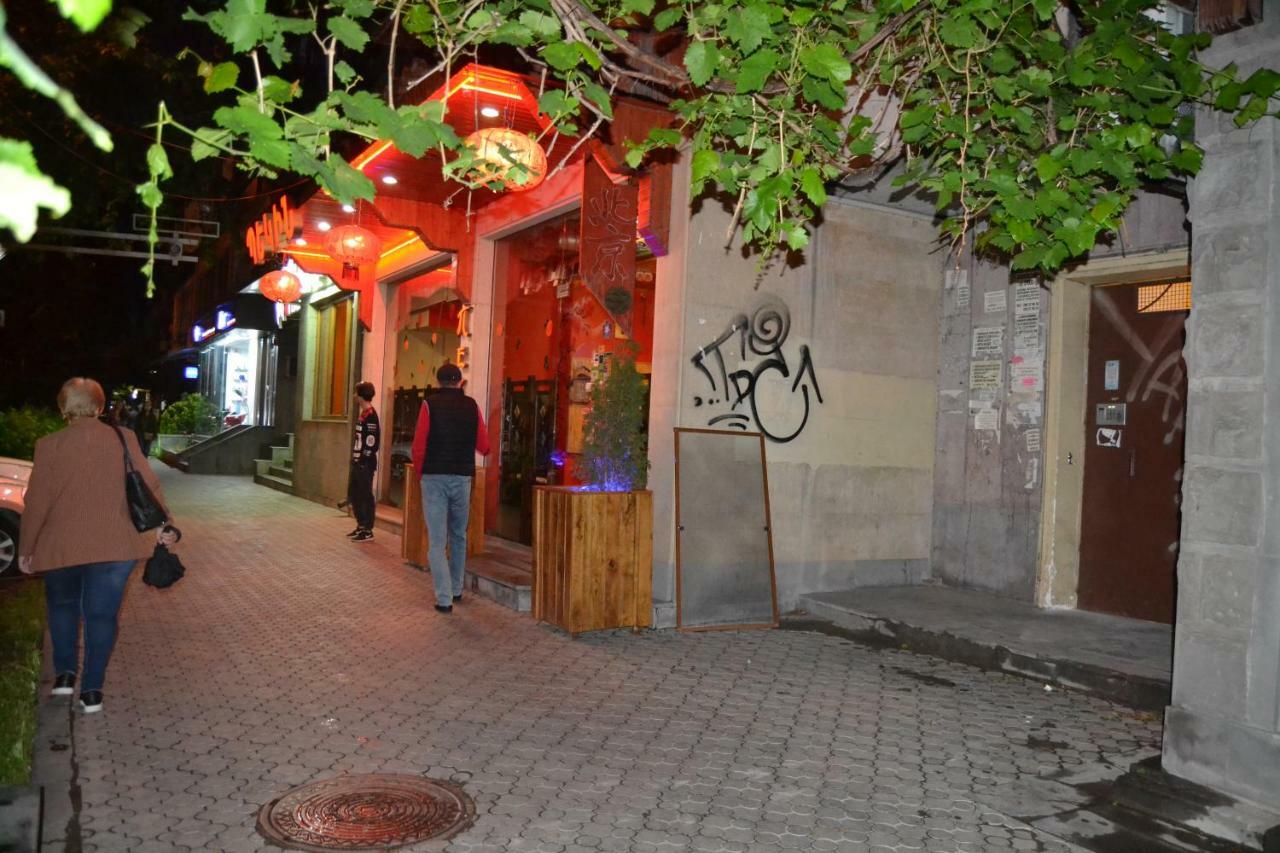 Stay Inn Apartments On 33 Sayat-Nova Avenue يريفان المظهر الخارجي الصورة
